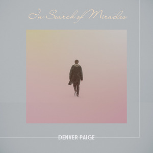 三点比基尼露阴沟美女视频
